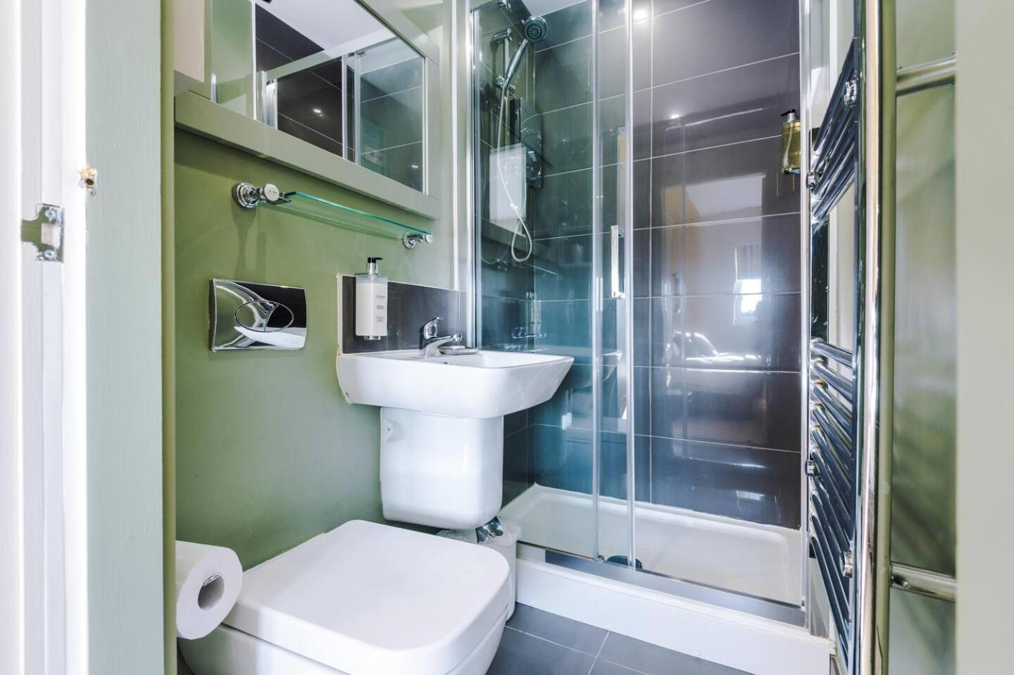 Stunning 2Bedroom 2Bathroom Apt With Parking Space Sheffield Exterior foto